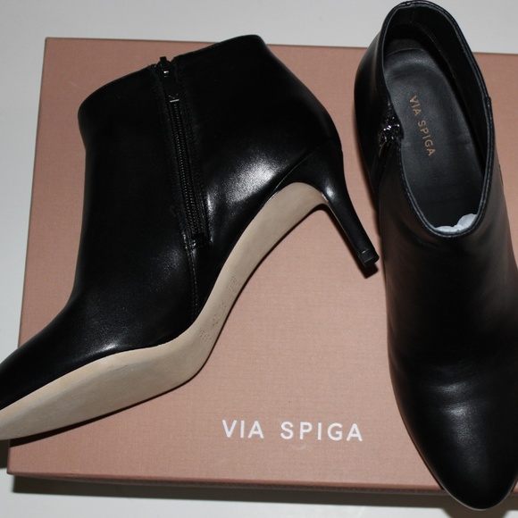 via spiga ginevra leather bootie